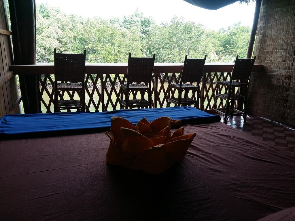 Mangroves & More @ Cambodia Sihanoukville Luaran gambar
