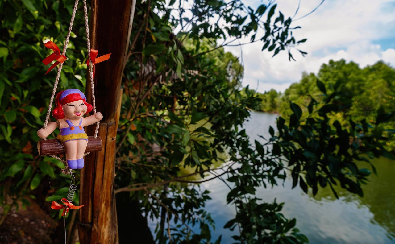 Mangroves & More @ Cambodia Sihanoukville Luaran gambar