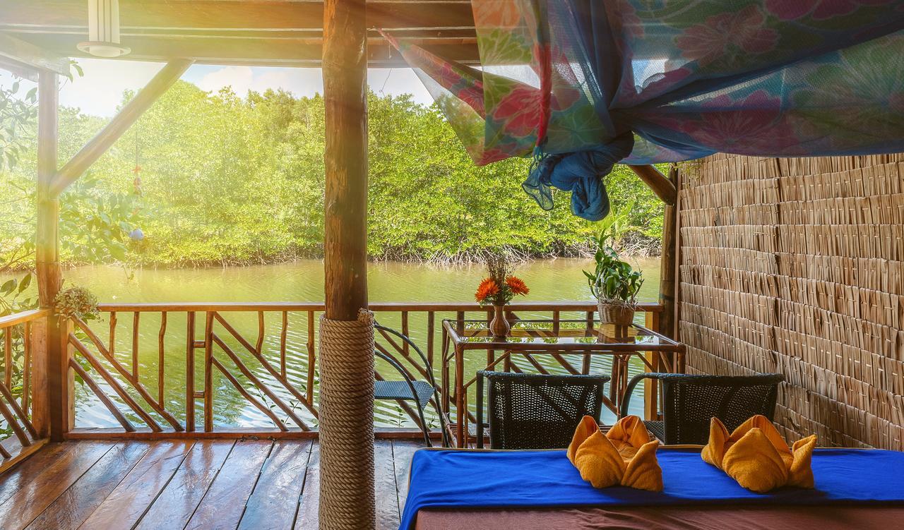 Mangroves & More @ Cambodia Sihanoukville Luaran gambar