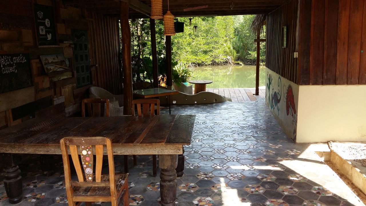 Mangroves & More @ Cambodia Sihanoukville Luaran gambar
